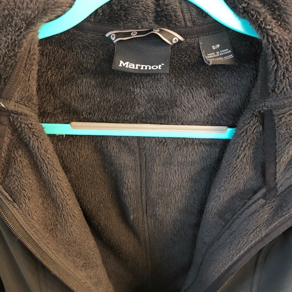 Women’s Marmot jacket - Picture 4 of 5